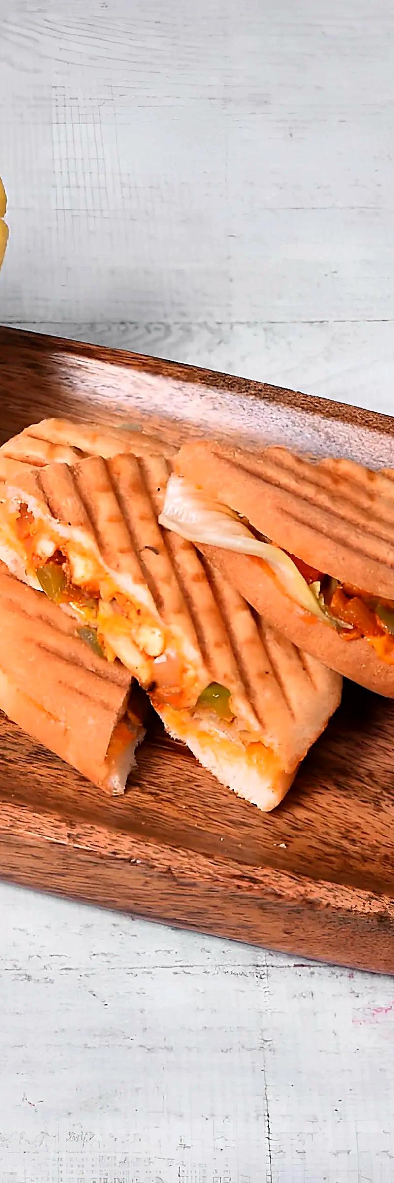 Peshawari Paneer Sandwich