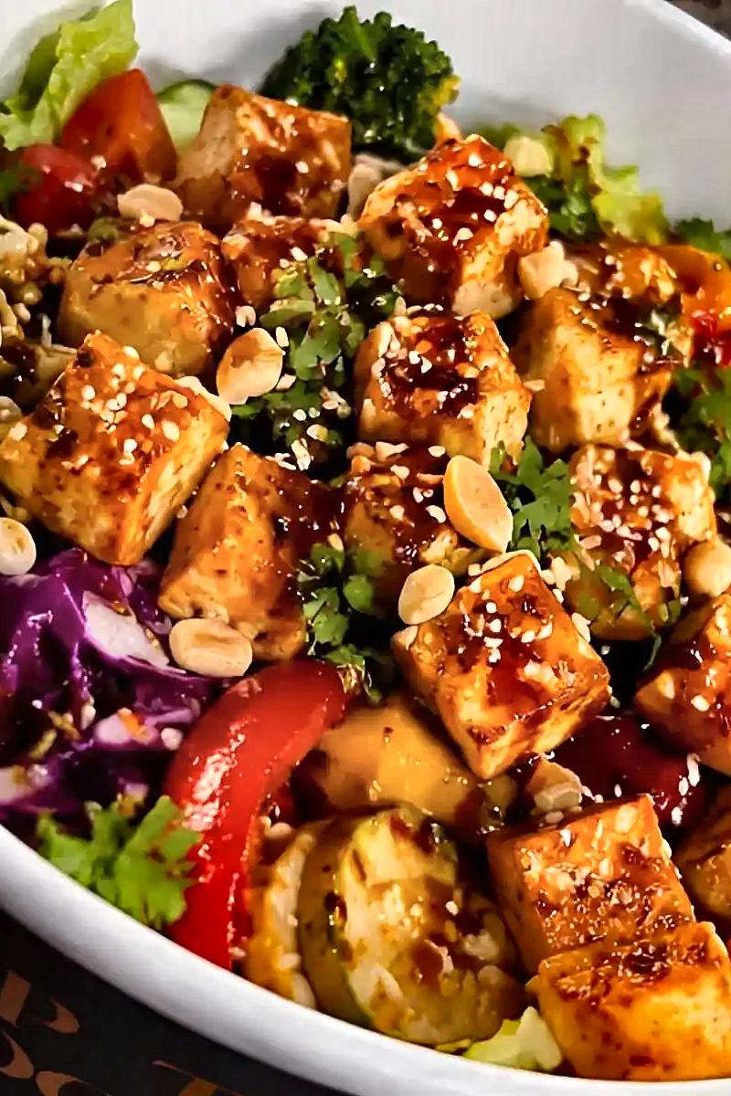 High-Protein Salad Bowl