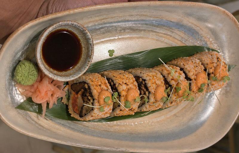 Midori's Chef's Sushi (Uramaki)