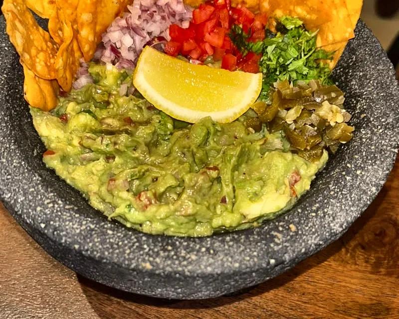 Molcajete Guac